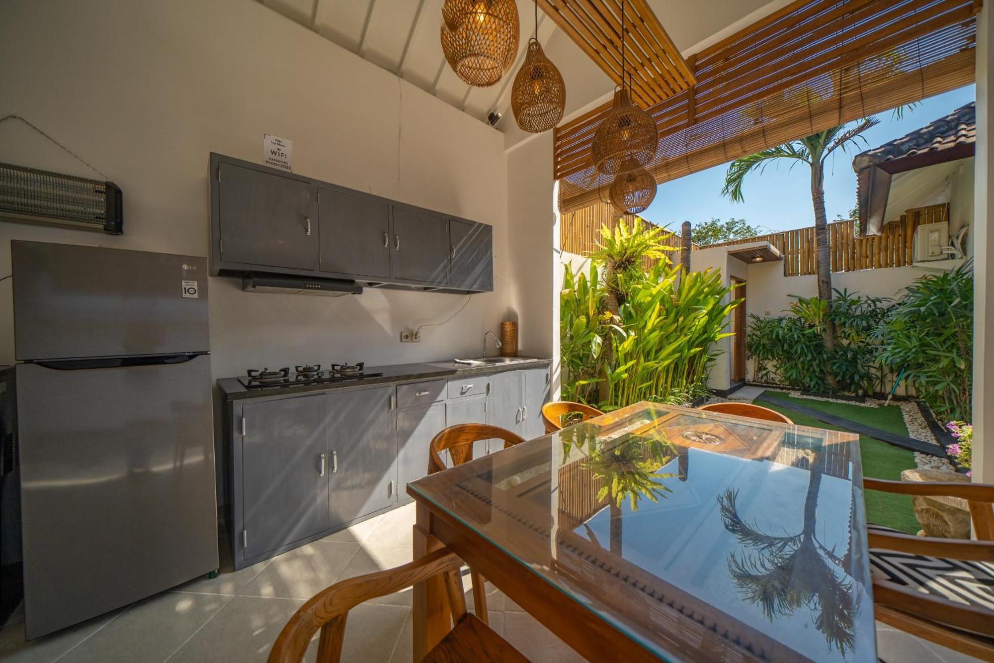 Ivy Moon Villa Seminyak (Bali)